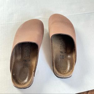 Birkis Birkenstock Brown Slides Mules Women Size 5